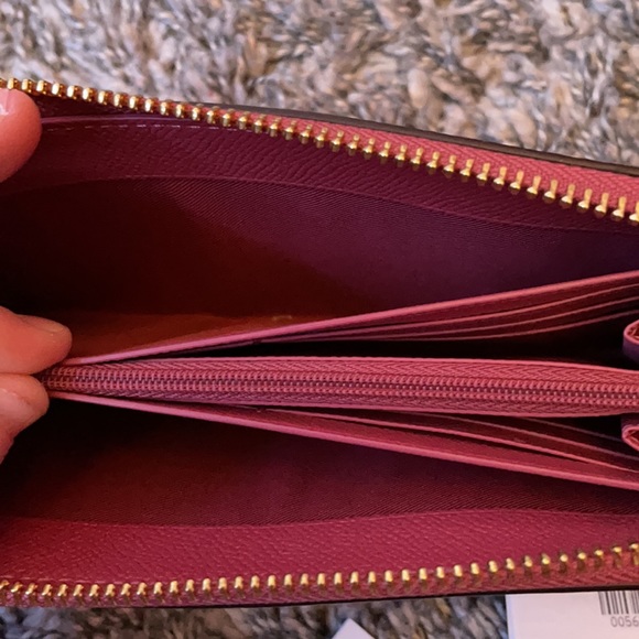 Coach Accordian Leather Wallet Brand New Rare - Picture 5 of 6